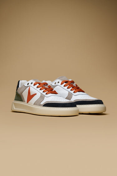 SUPERSTAR - Sneakers a suola alta Bianca con inserti Blu, Vede Militare e Arancio