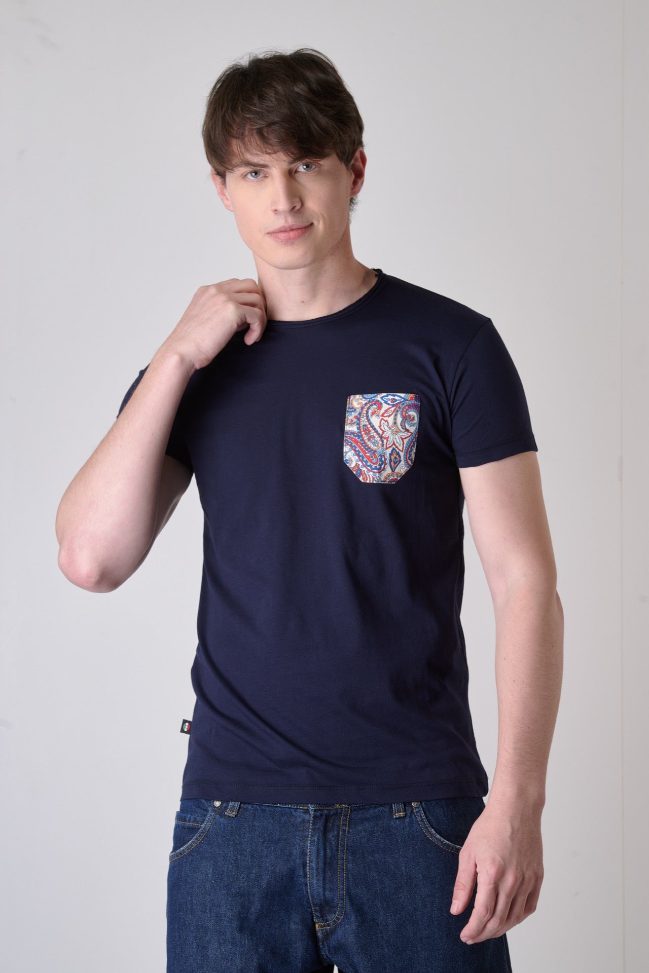T-Shirt Blu con Taschino in tessuto V2