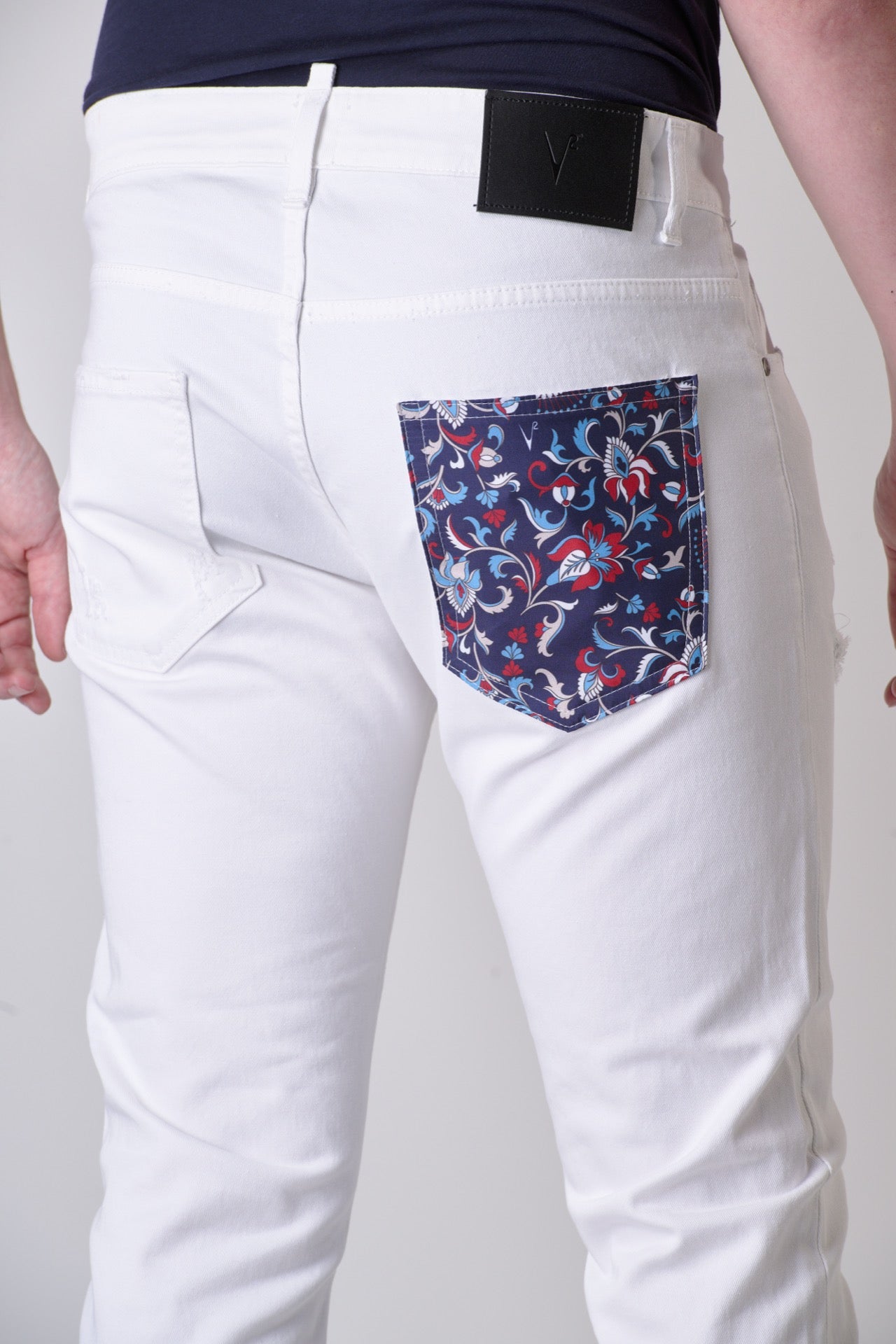 LONDON - Jeans Slim Fit - Bianco con doppia Patch Frontale e Tasca in tessuto V2