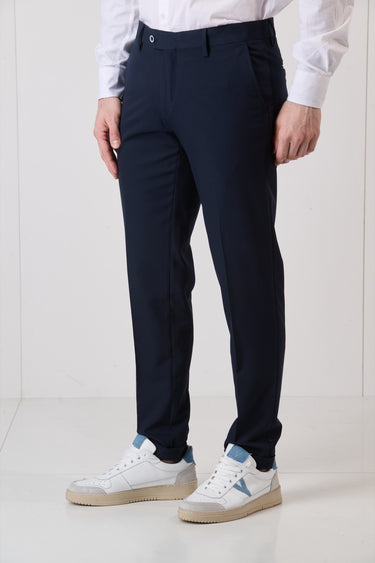 Pantalone di Alta Sartoria Blu con bottone interamente foderato in tessuto V2