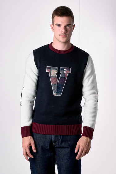 Maglione Girocollo College con V e Toppe ricamate in tessuto V2