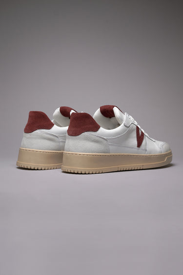 COLLEGE - White sneakers with Bordeaux suede back and insert