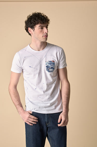 T-Shirt Bianca con Taschino in tessuto V2 e schizzi di vernice