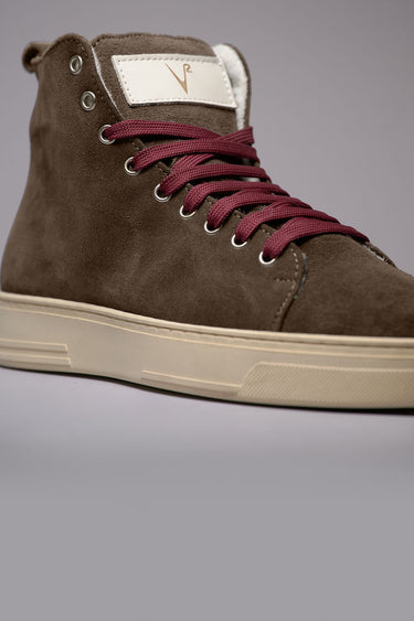 TEDDY - Dark brown suede ankle boot with burgundy laces