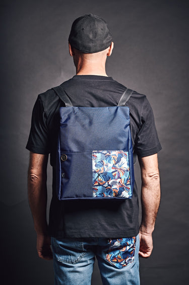 V2 x Mirantico | Memo Zayno Korda Blu con tasca in tessuto Tropical Blu