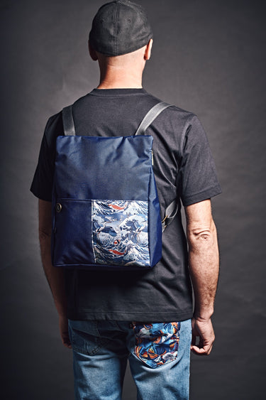 V2 x Mirantico | Memo Zayno Korda Blu con tasca in tessuto Japan Carpe