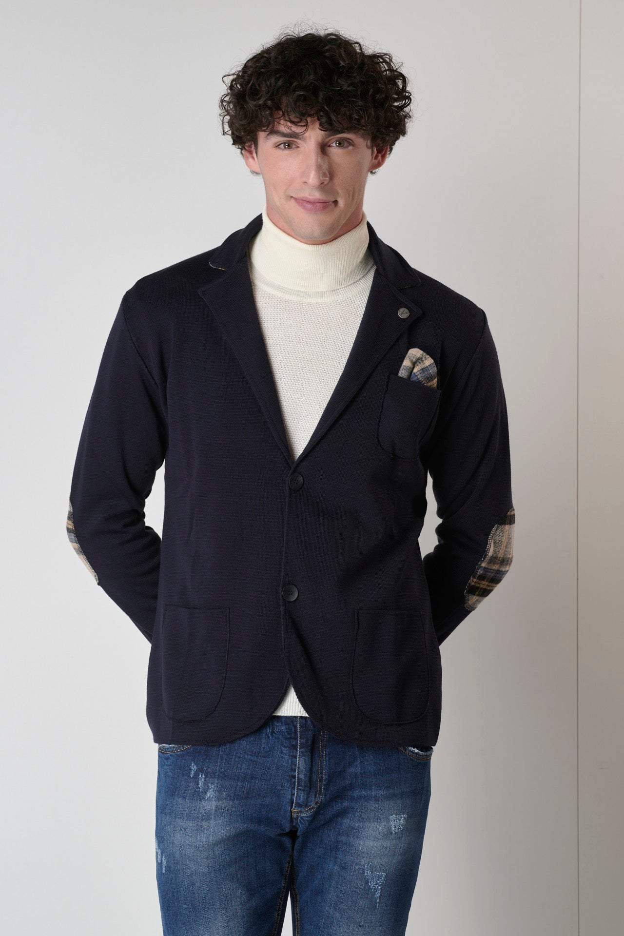 Blue single-breasted jacket with patches, inner collar and pocket square in V2 fabric