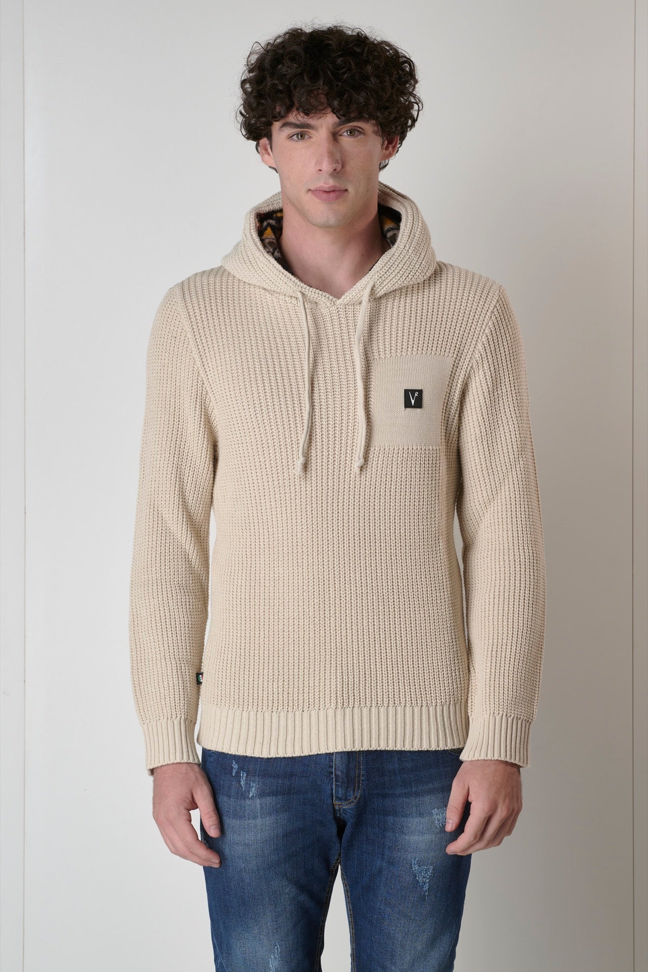 Burro knitwear sweatshirt with internal hood in V2 fabric