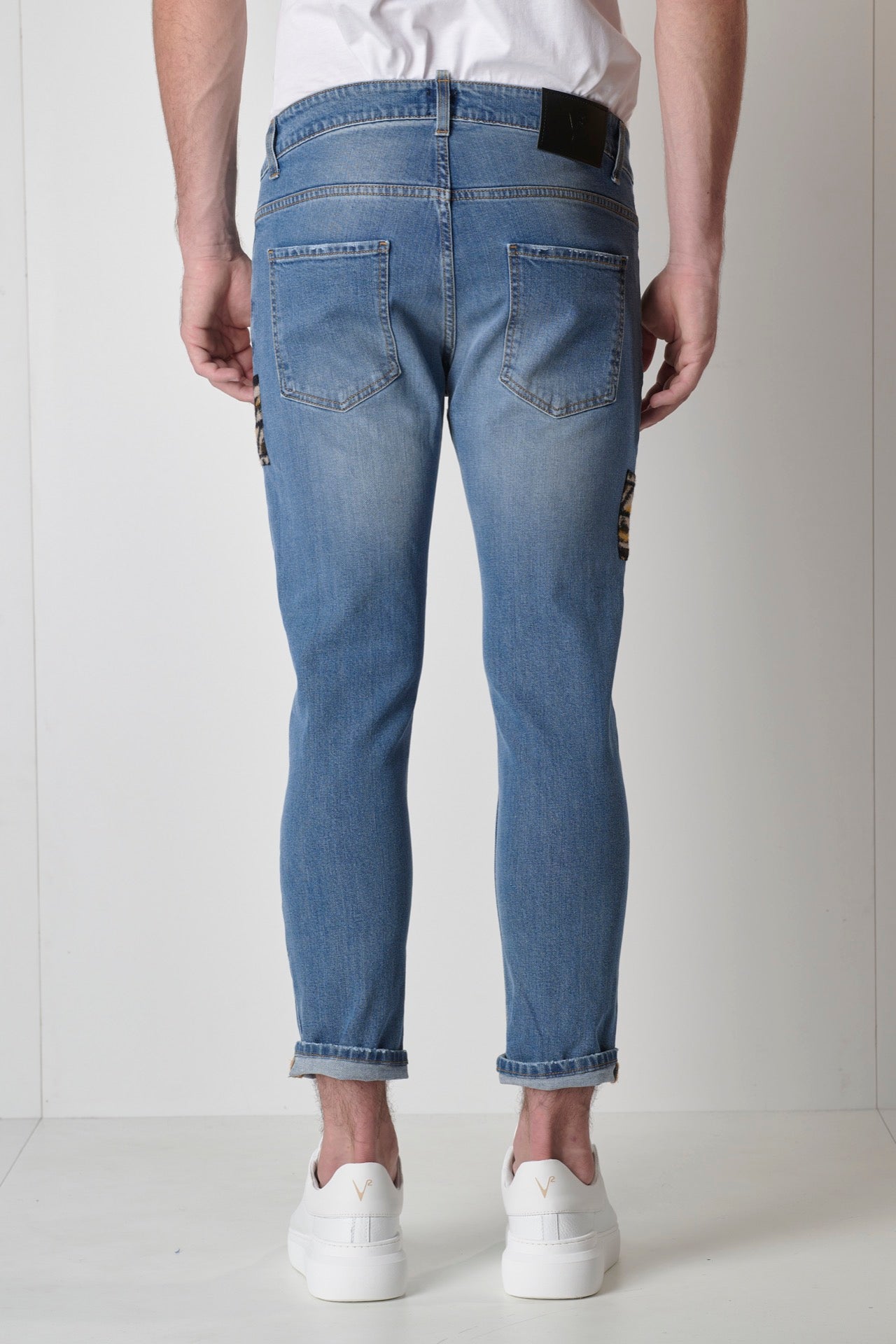 TOKYO - Slim Fit Jeans - Light Blue with triple Patch