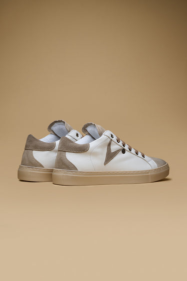 OLYMPIC - Low-top Sneakers White with Dove Grey Suede Heel and Insert