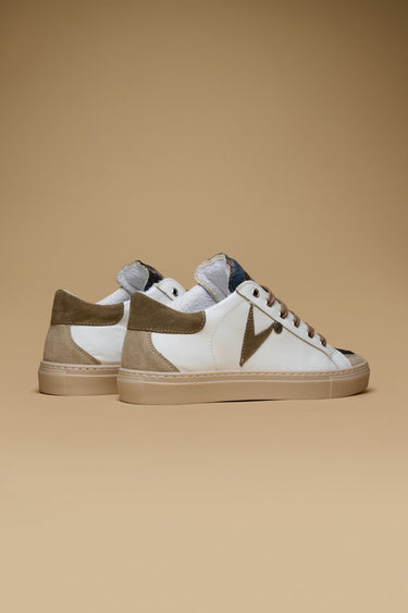 OLYMPIC - Low-top sneakers with a retro white sole and dove grey suede insert with a fabric tongue
