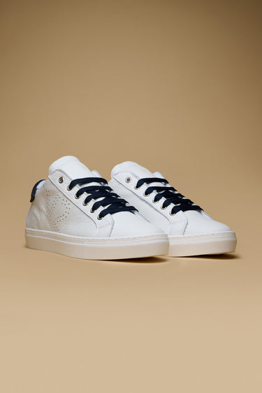 TENNIS - White low-sole sneakers with blue herringbone fabric back