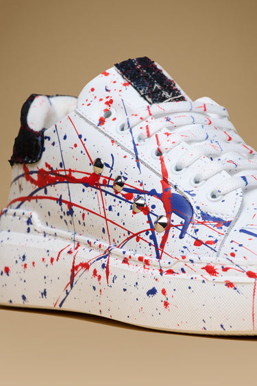 VEGAS - Retro high-sole sneakers in Blue Scottish plaid with studs and paint splashes