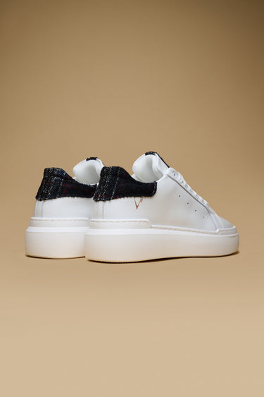 VEGAS - Retro High-Sole Tartan Blue Sneakers