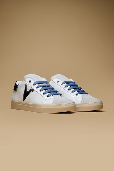OLYMPIC V - Low-sole sneakers in hammered leather with black and light blue bicolor insert and heel tab