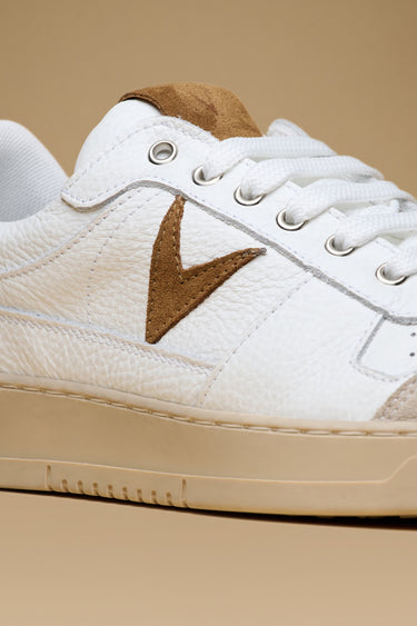 COLLEGE - Sneakers Bianca con retro e inserto scamosciato Cuoio