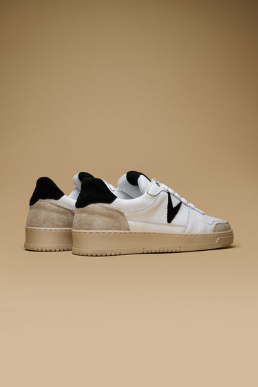 COLLEGE - Sneakers Bianca con retro e inserto scamosciato Nero