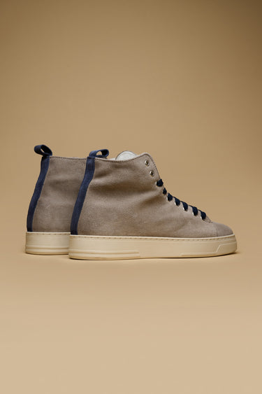 TEDDY - Stivaletto in pelle scamosciata Tortora e lacci Blu