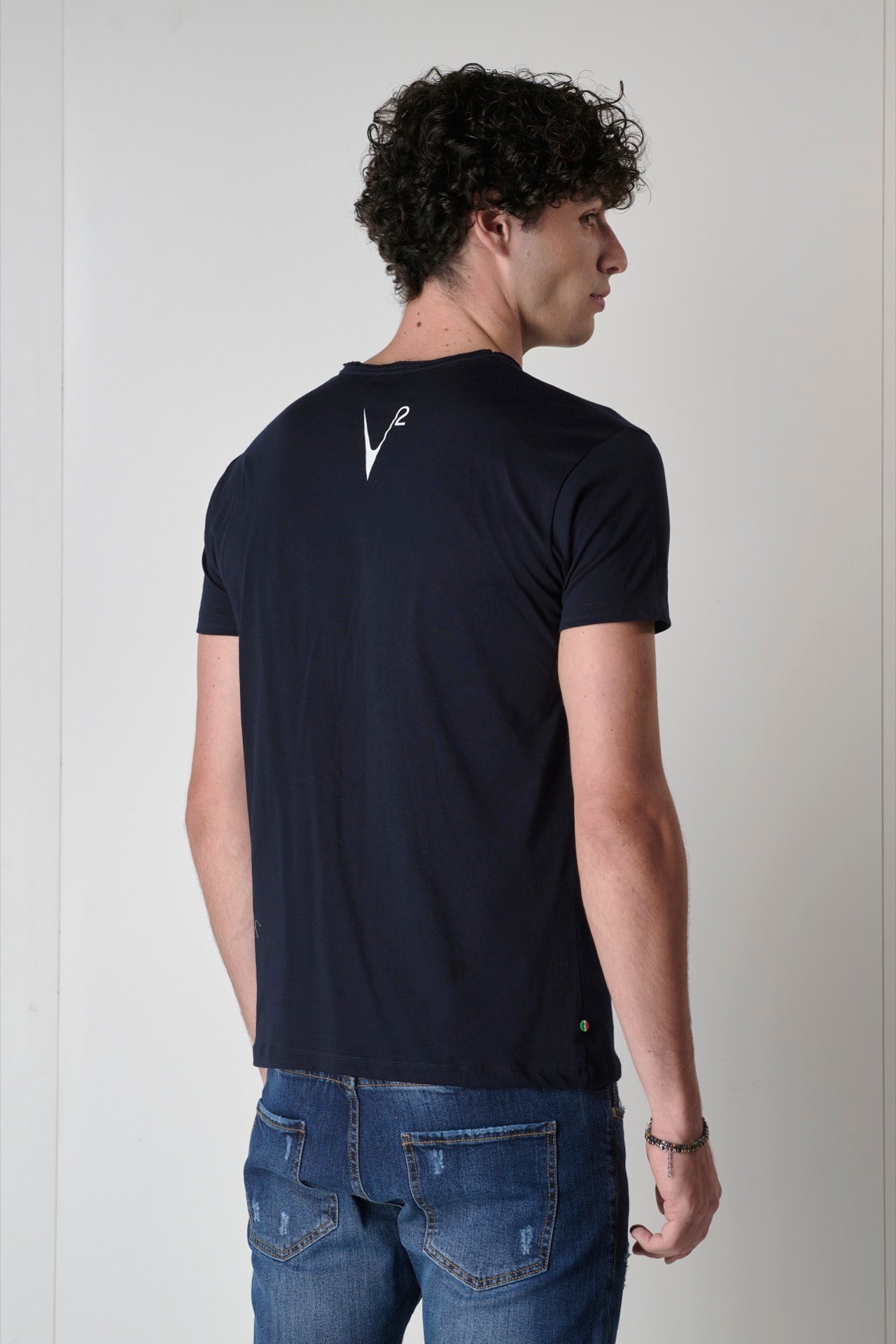 Navy Blue T-Shirt with V2 fabric pocket