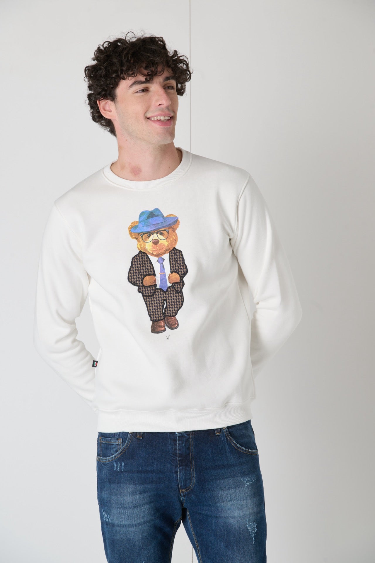 Crewneck Sweatshirt with Embroidered Teddy in V2 Cream Fabric