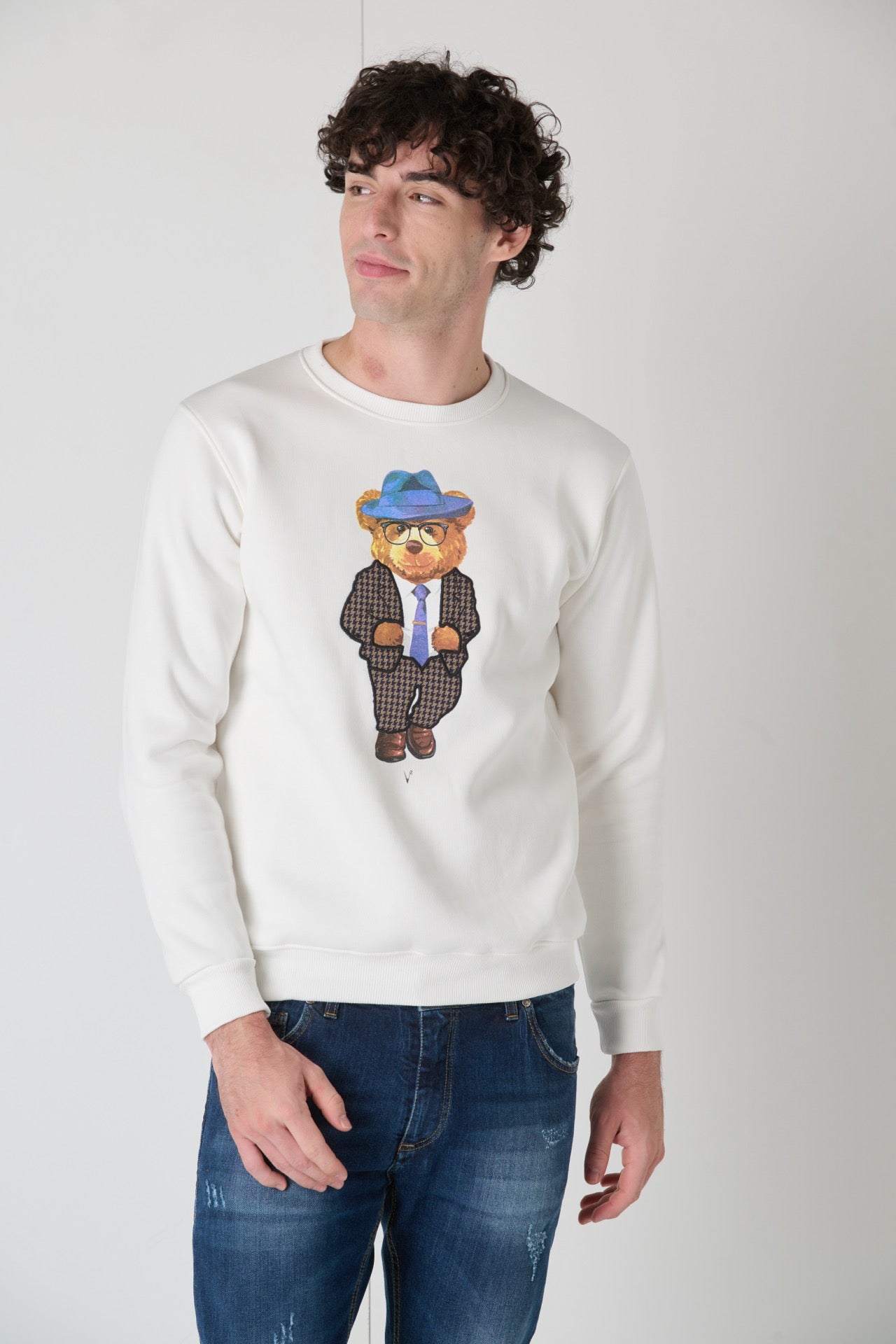 Crewneck Sweatshirt with Embroidered Teddy in V2 Cream Fabric