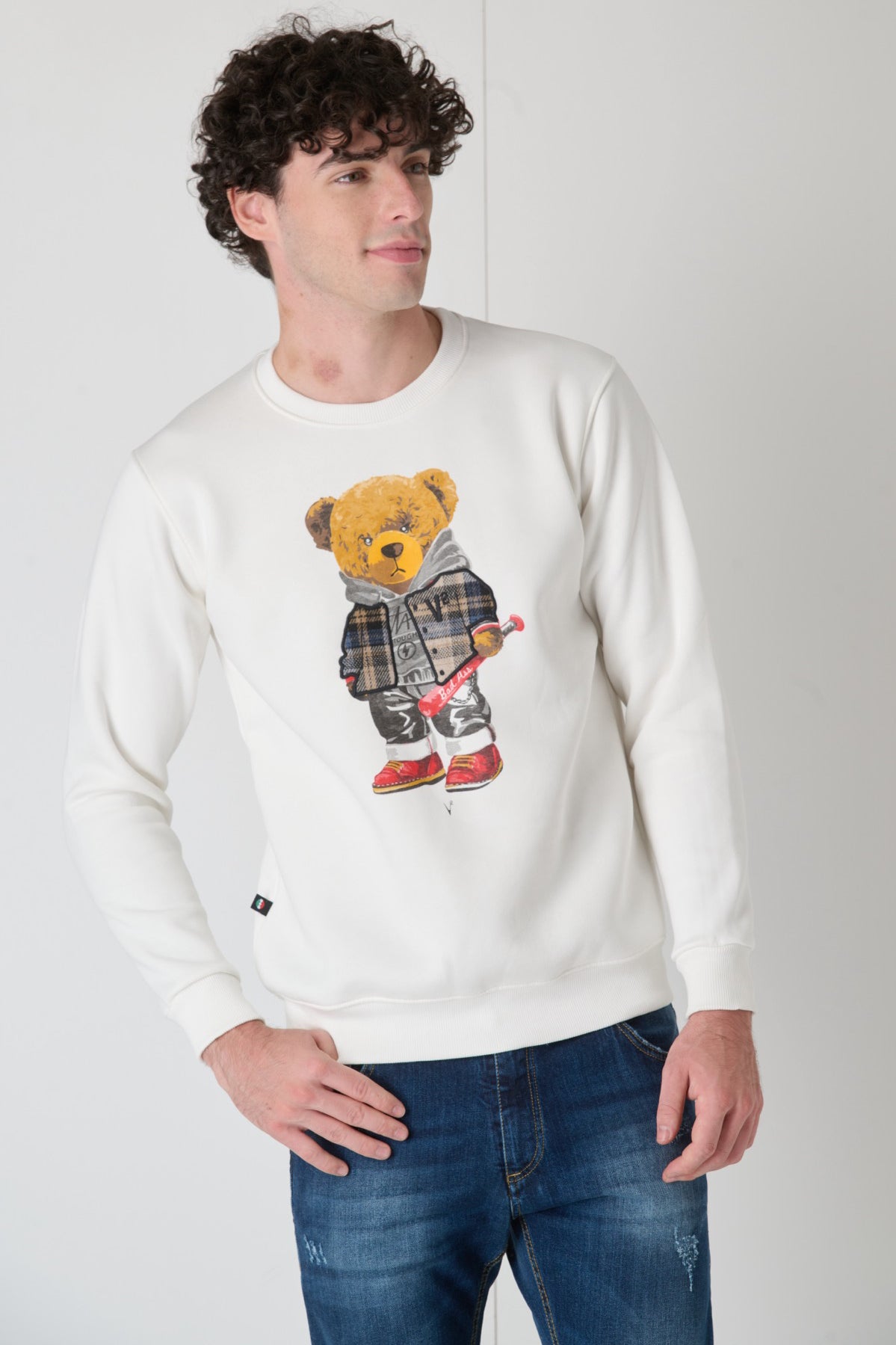 Crewneck Sweatshirt with Embroidered Teddy in V2 Cream Fabric