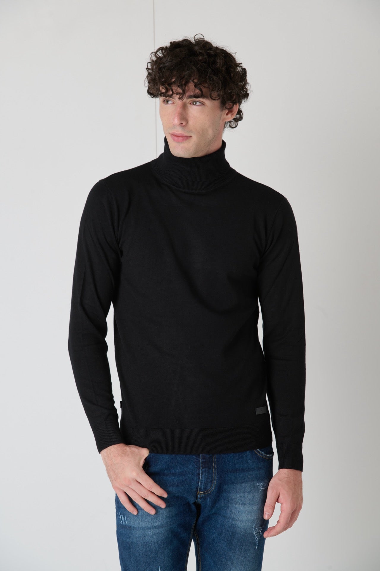 Black Viscose Crewneck Turtleneck