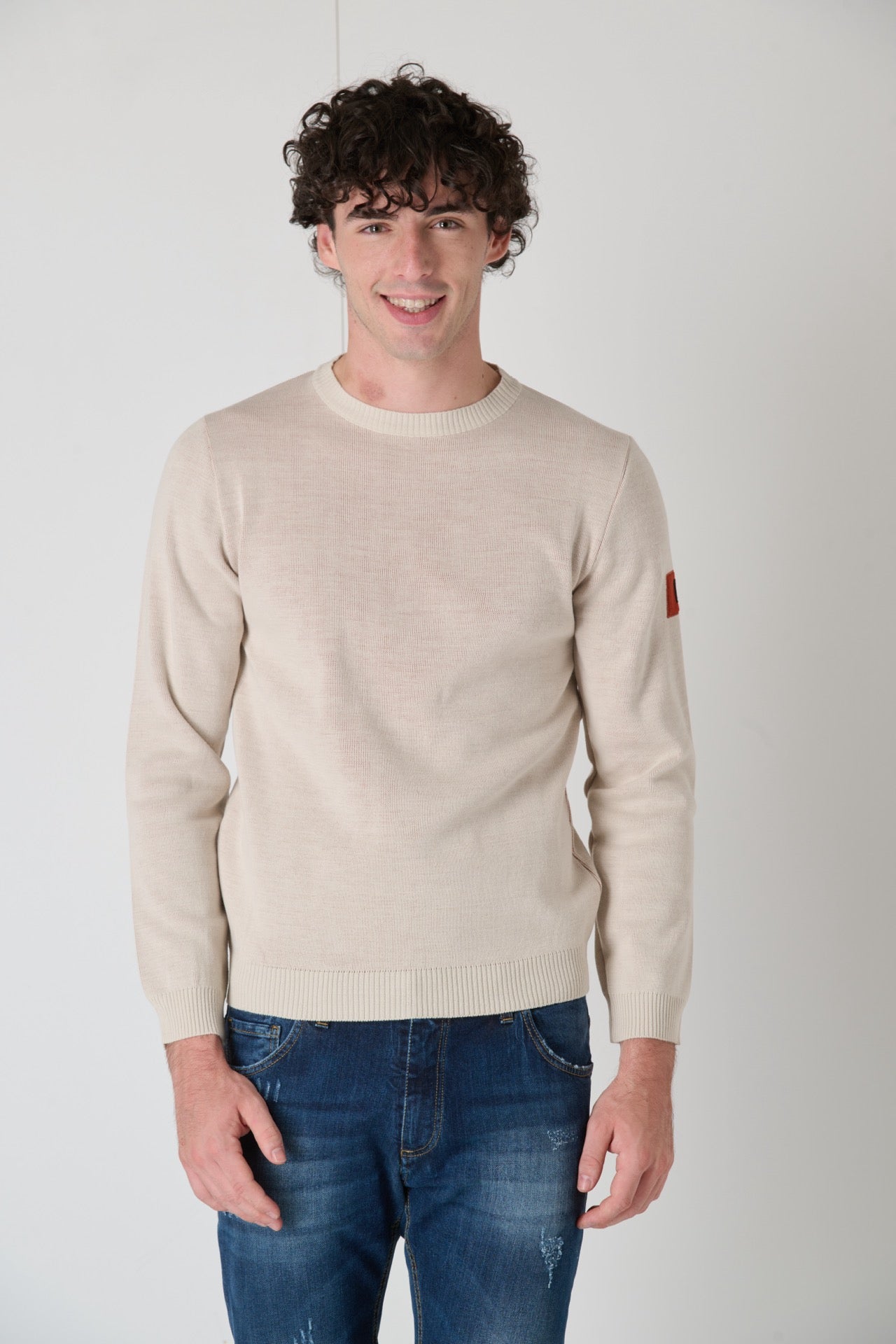 Maglione Girocollo Burro con Patch in tessuto V2