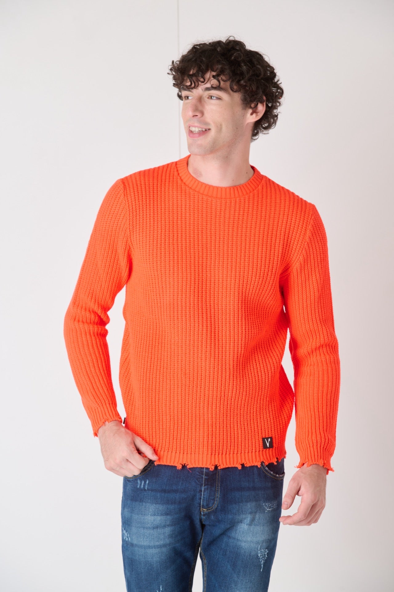 Maglione Girocollo con Strappi Arancio Fluo