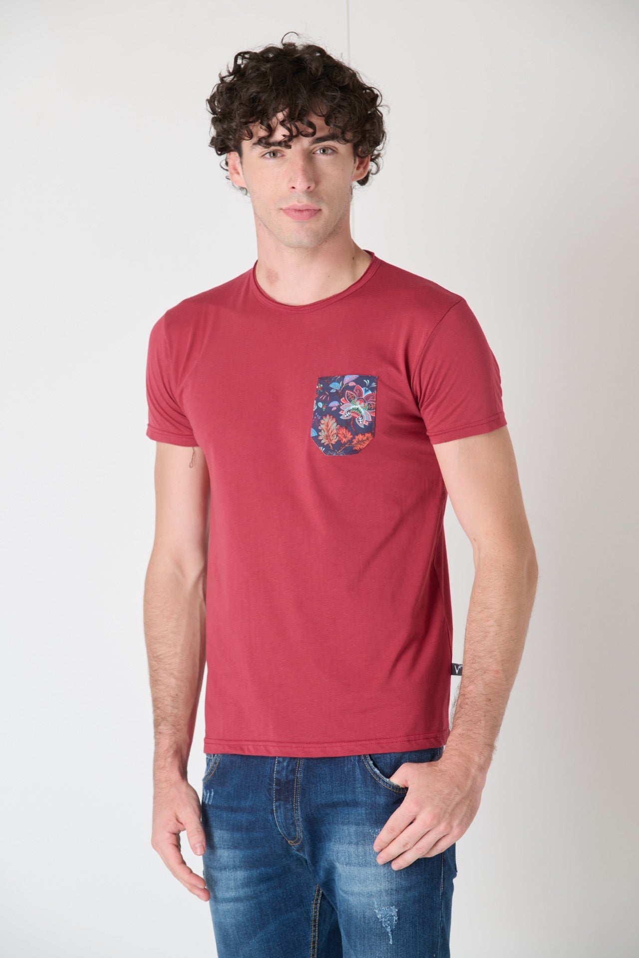 T-Shirt Bordeaux con taschino in Tessuto V2