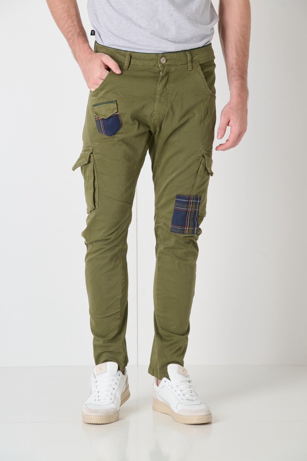 TEXAS - Cargo con Patchwork in tessuto V2 Verde Militare