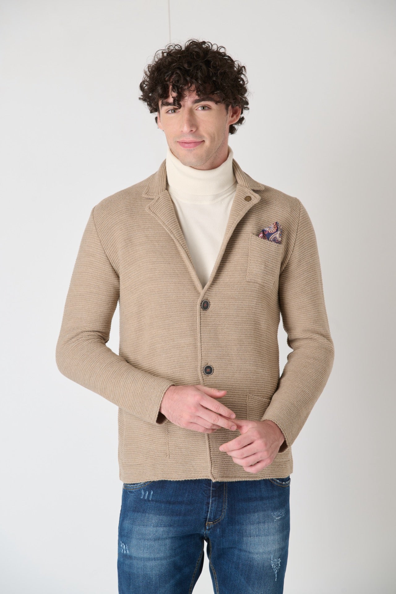 Single-breasted Links knitted jacket with inner collar and pocket square in V2 Tortora fabric