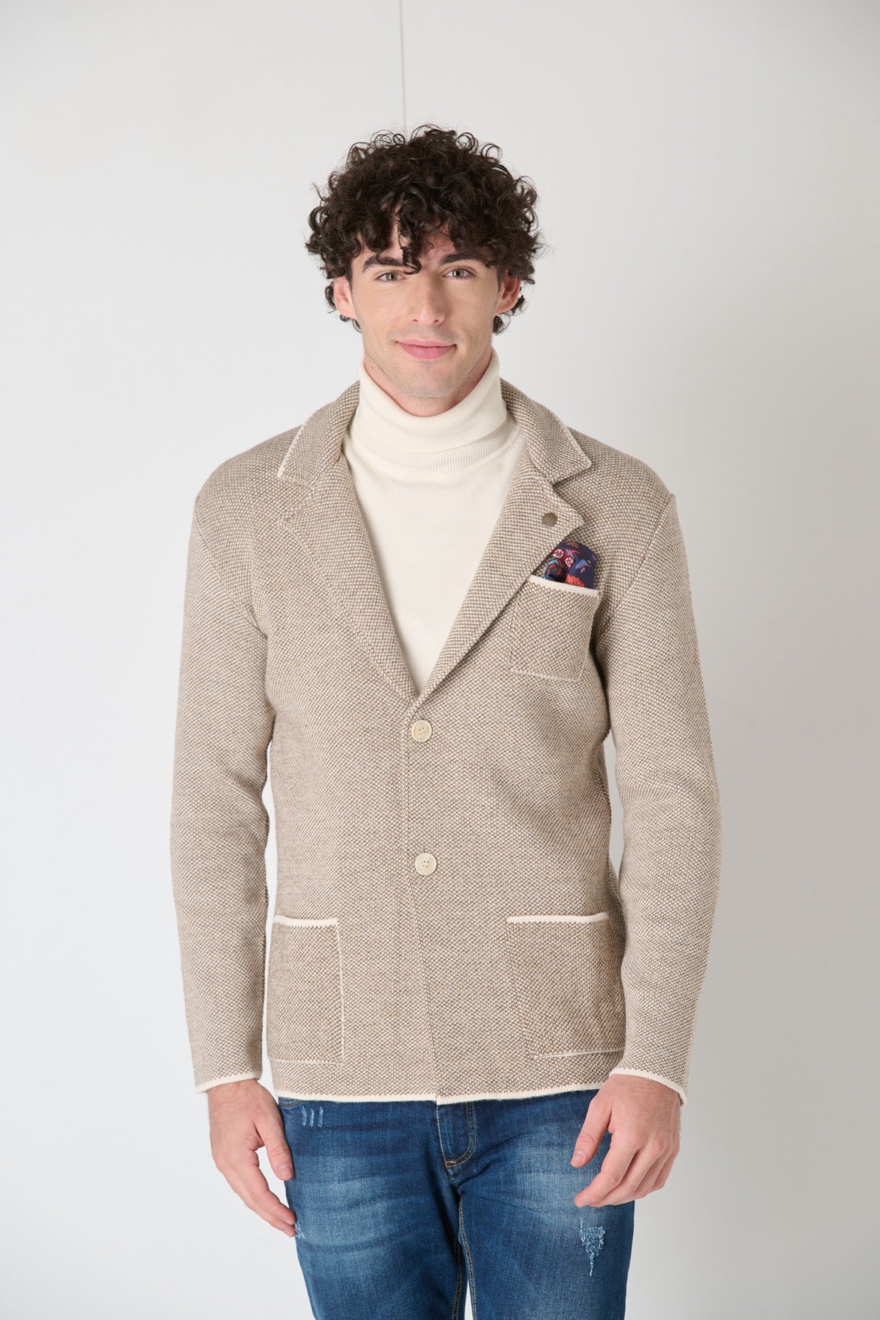 Single-breasted two-tone piquet knit jacket with fabric pocket square V2