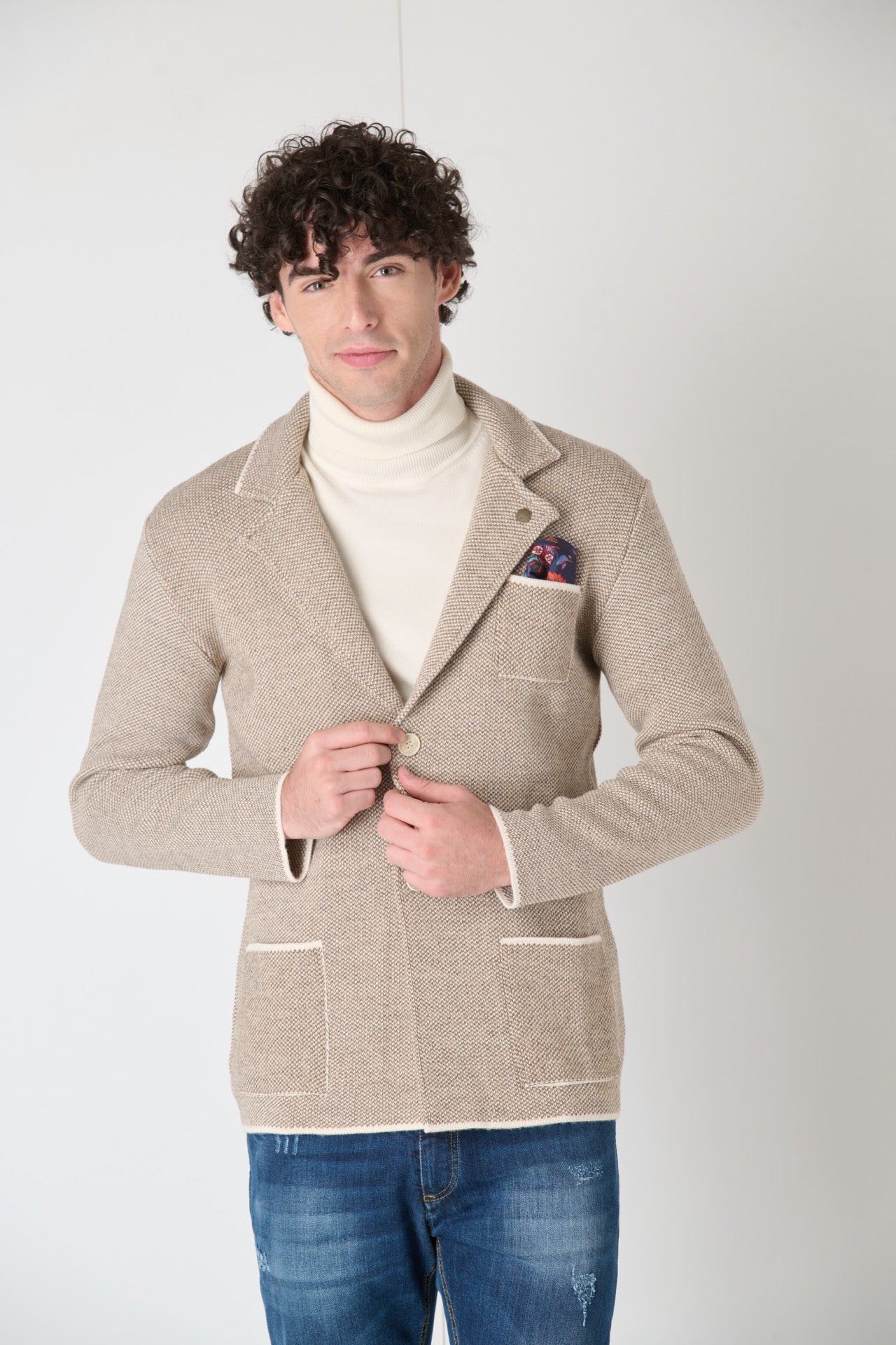 Single-breasted two-tone piquet knit jacket with fabric pocket square V2