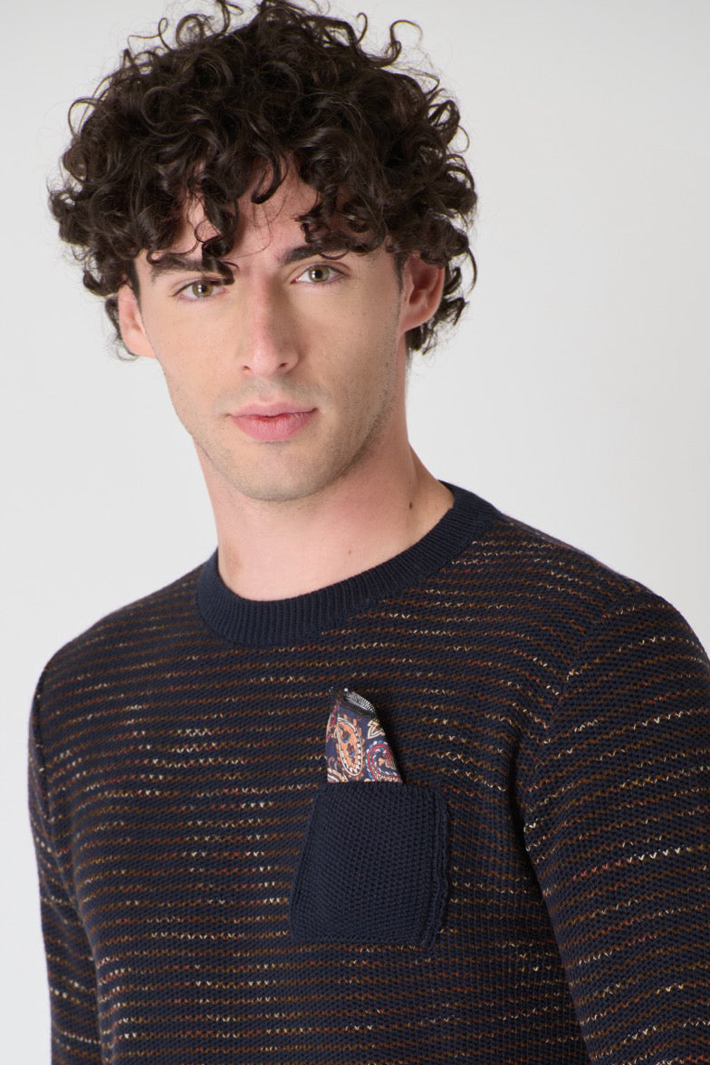 Bicolor Partridge Eye Crewneck Sweater with Pocket and Fabric Pouch V2