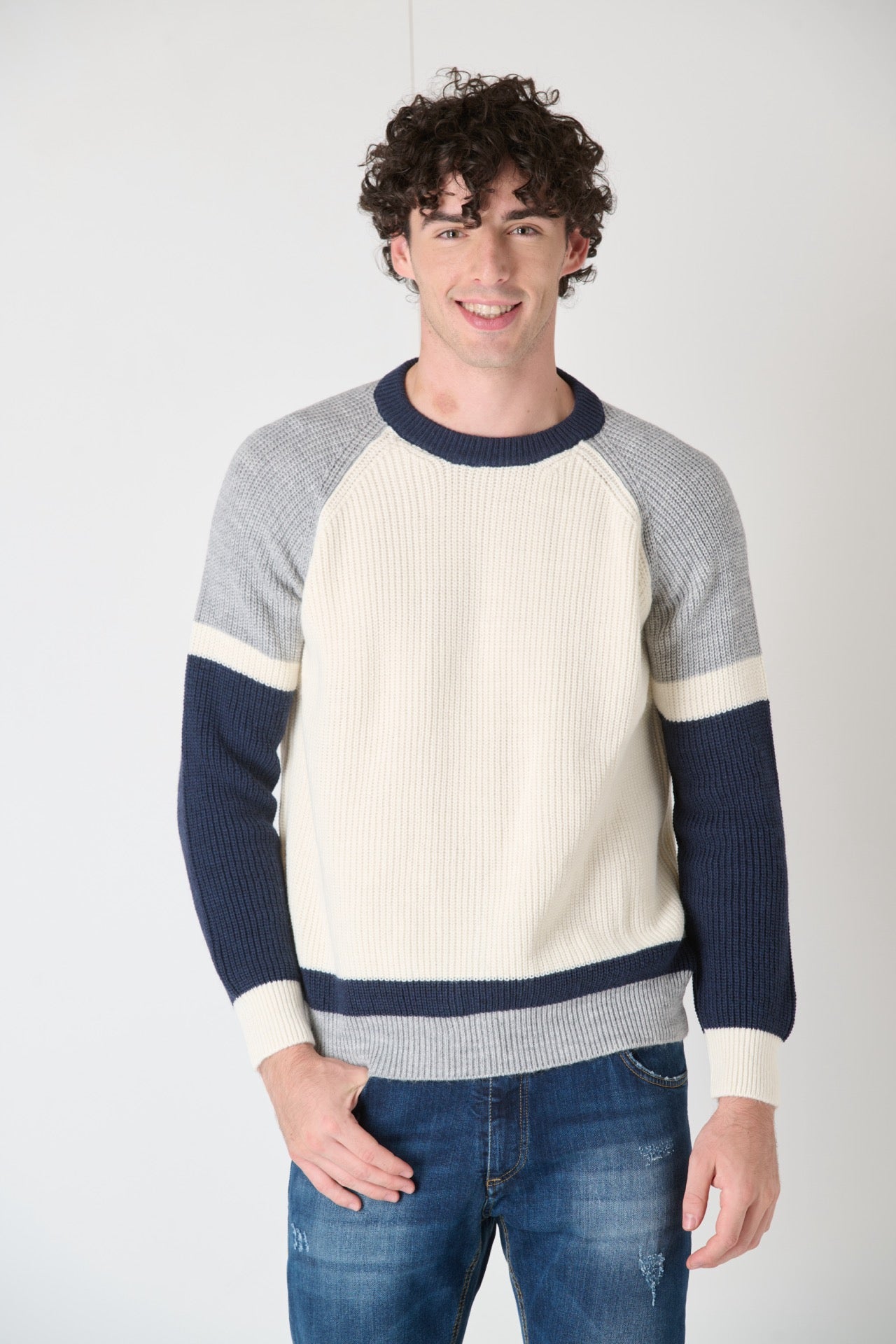 Three-color crew neck English jersey 