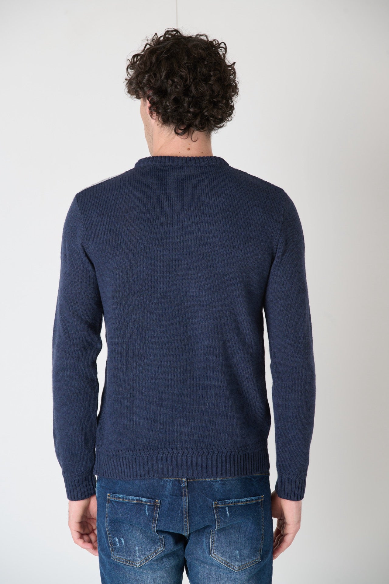 Maglione Girocollo con intarsi colorati Blu