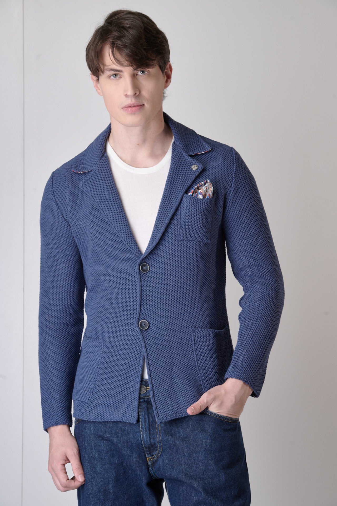 Bird's Eye Single-Breasted Jeans Jacket with inner collar and pochette in V2 fabric