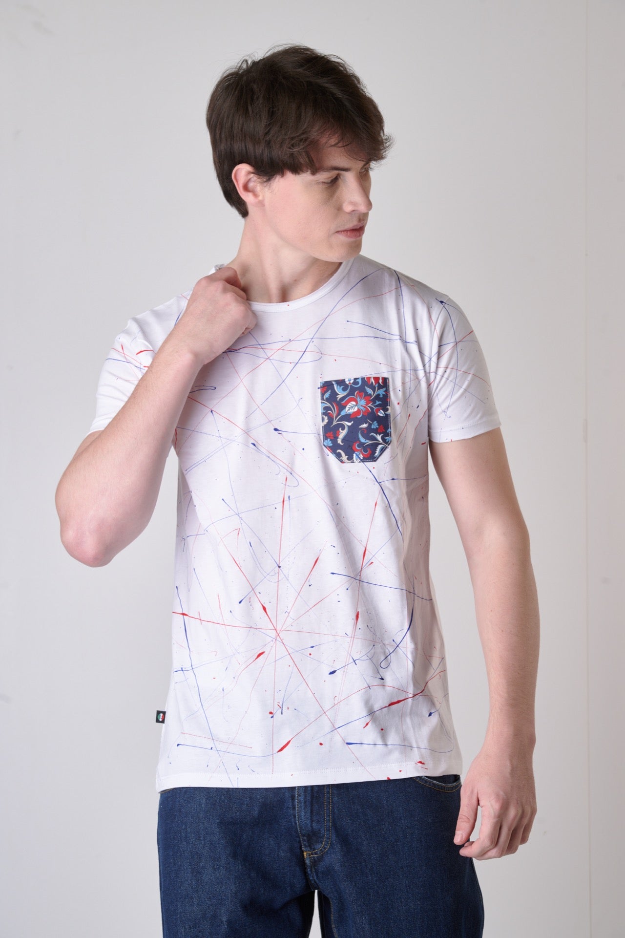 White T-Shirt with V2 fabric pocket and paint splatters