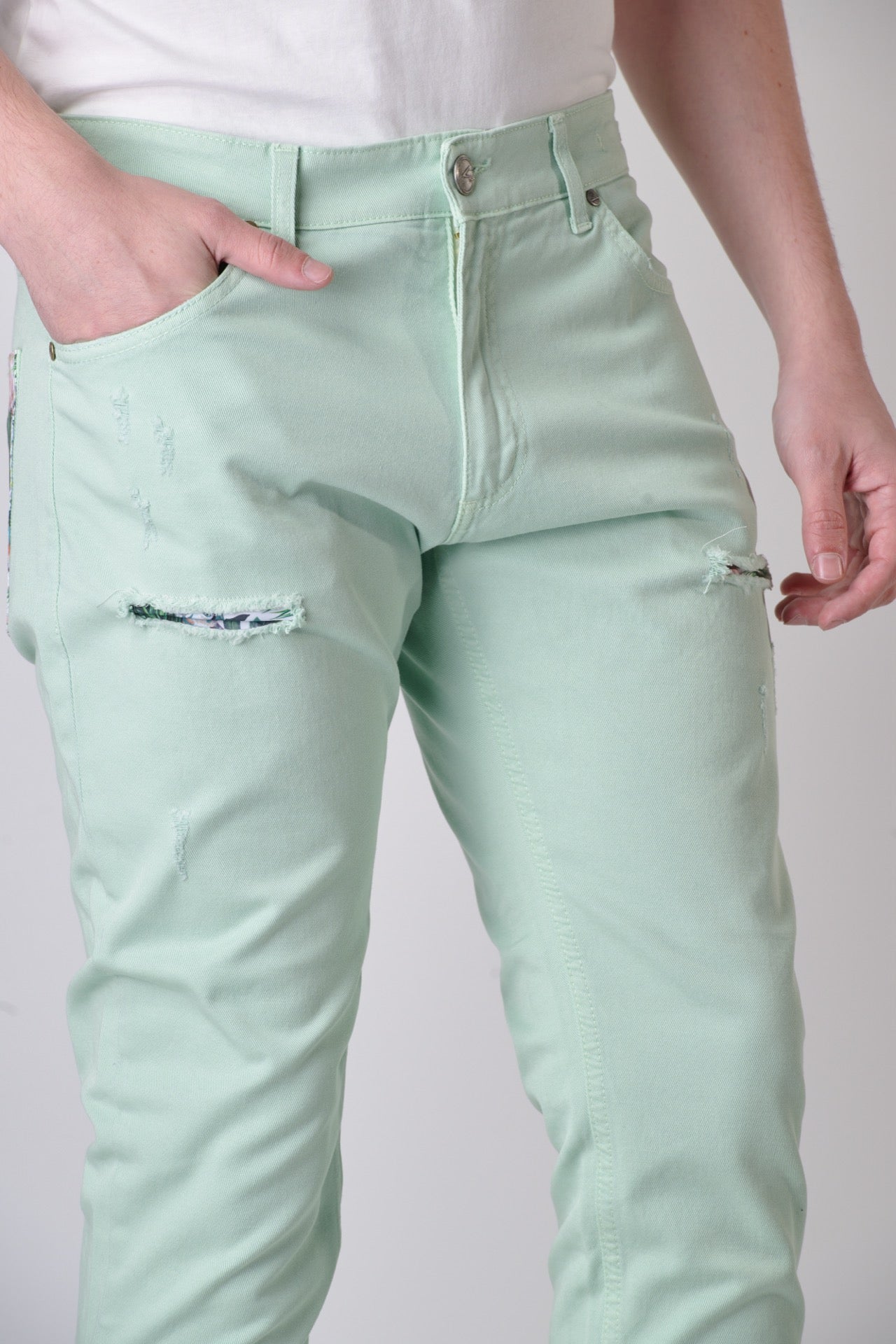 LONDON - Jeans Slim Fit - Verde Menta con doppia Patch Frontale e Tasca in tessuto V2