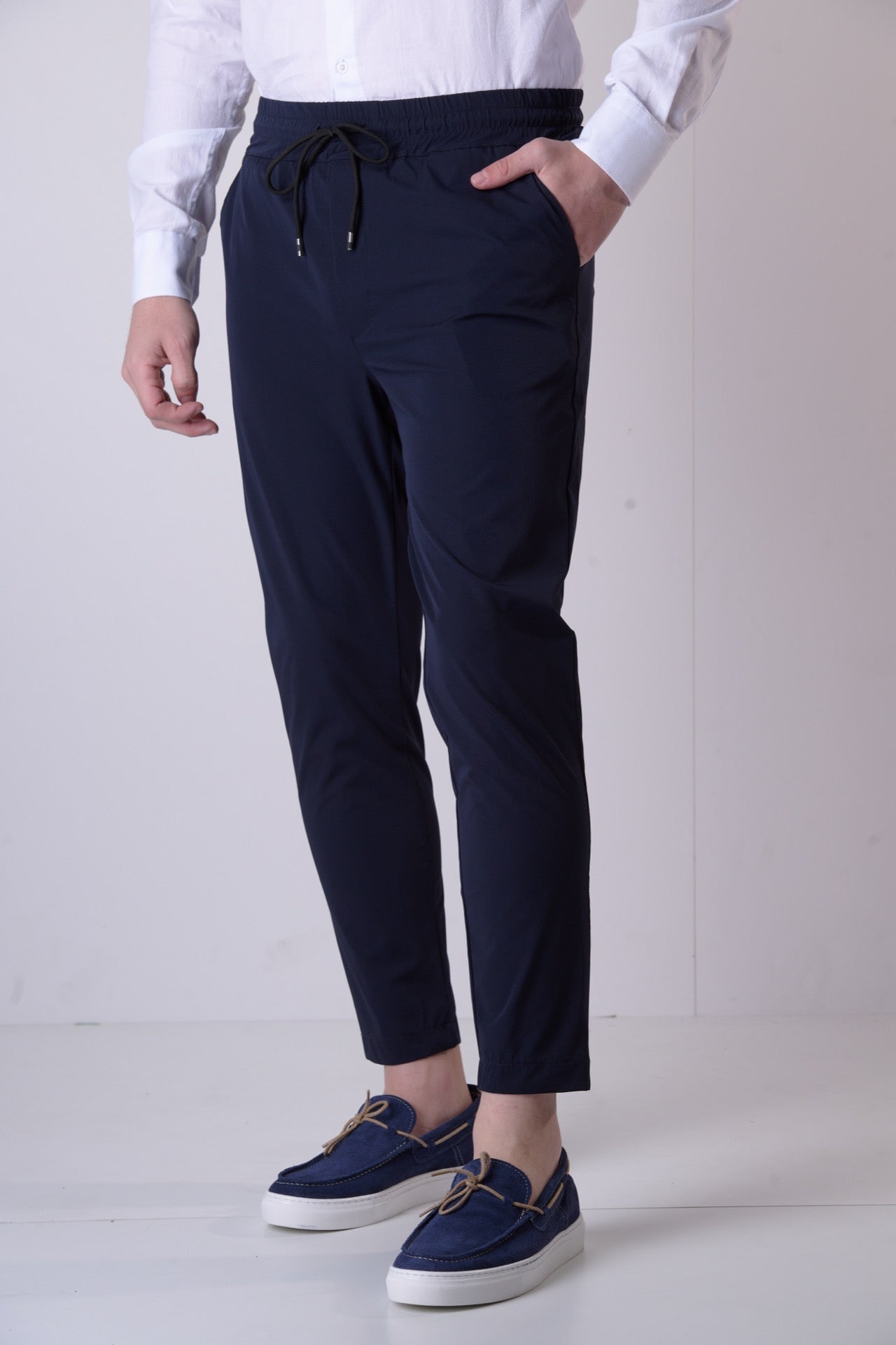 Pantalone Sartoriale Blu con elastico e interni in tessuto V2