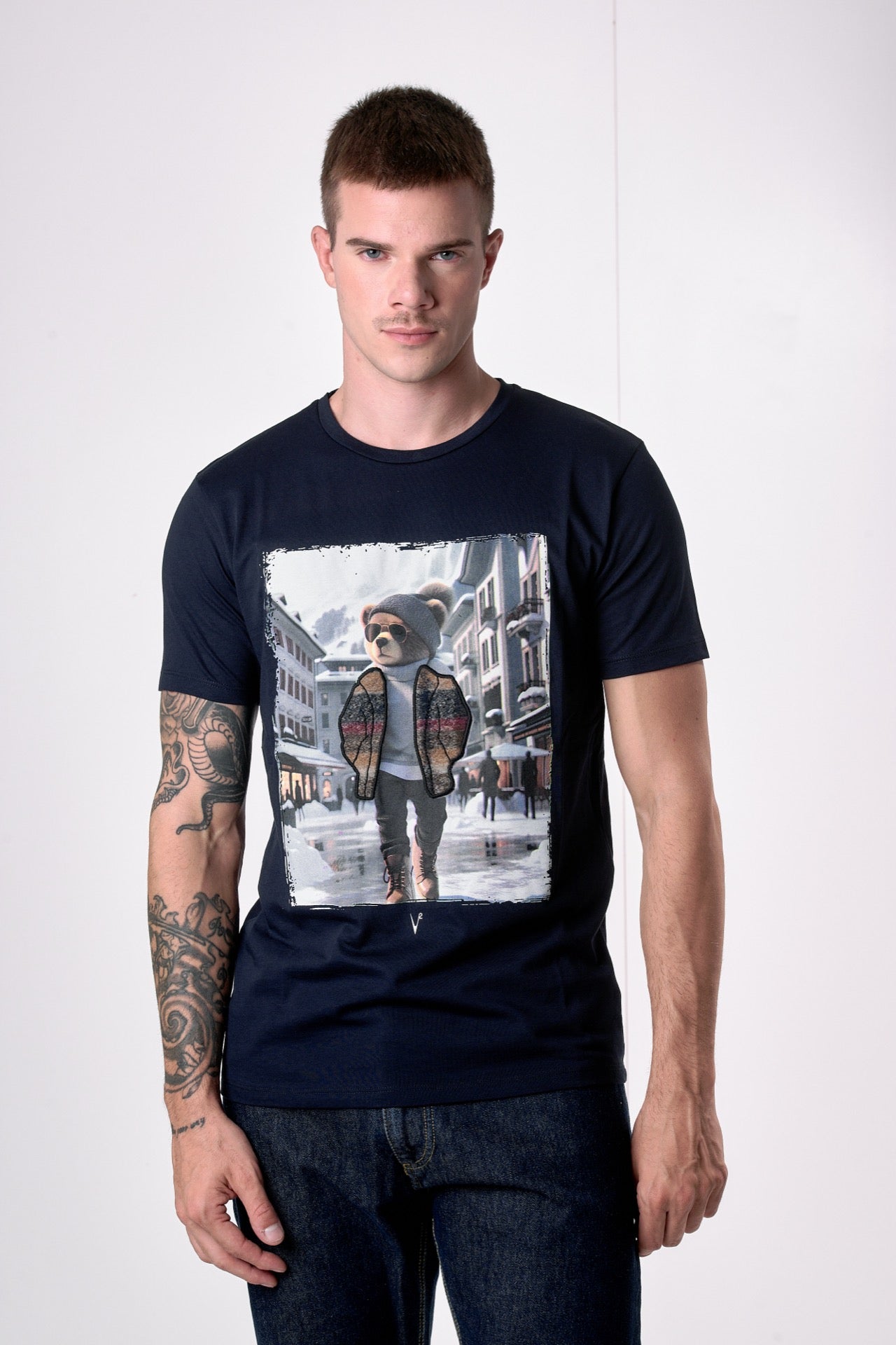 T-Shirt Blu con stampa Teddy e ricamo in tessuto V2