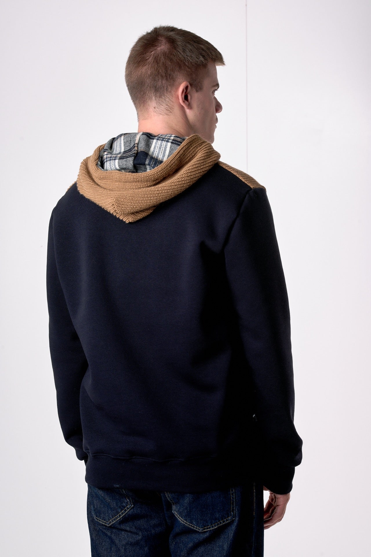 Felpa Blu con Cappuccio e intarsio in maglieria e dettagli in tessuto V2