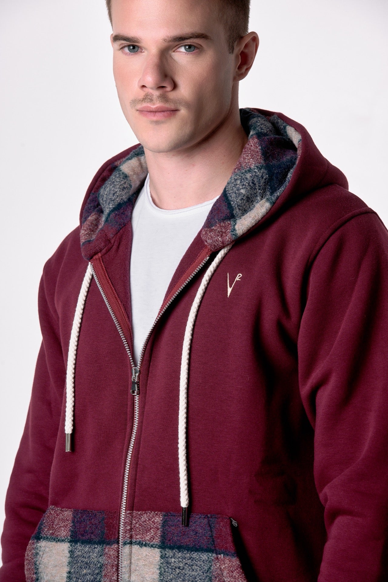 Felpa Cappuccio Zip Bordeaux con tascone e interno in tessuto V2