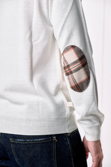 Maglione in lana merino Girocollo punto riso Panna con toppe in tessuto V2