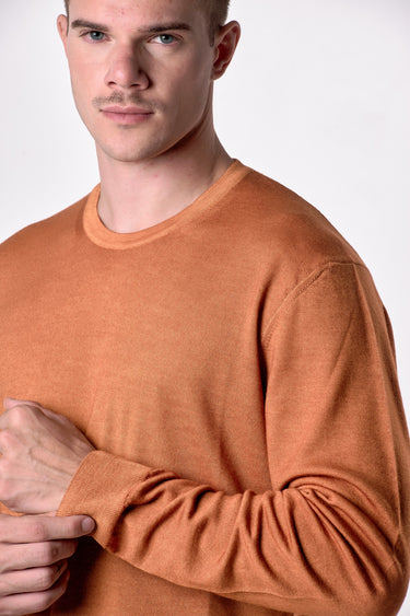 Maglione Girocollo in pura lana extrafine Merino Cardata tinto capo Coccio