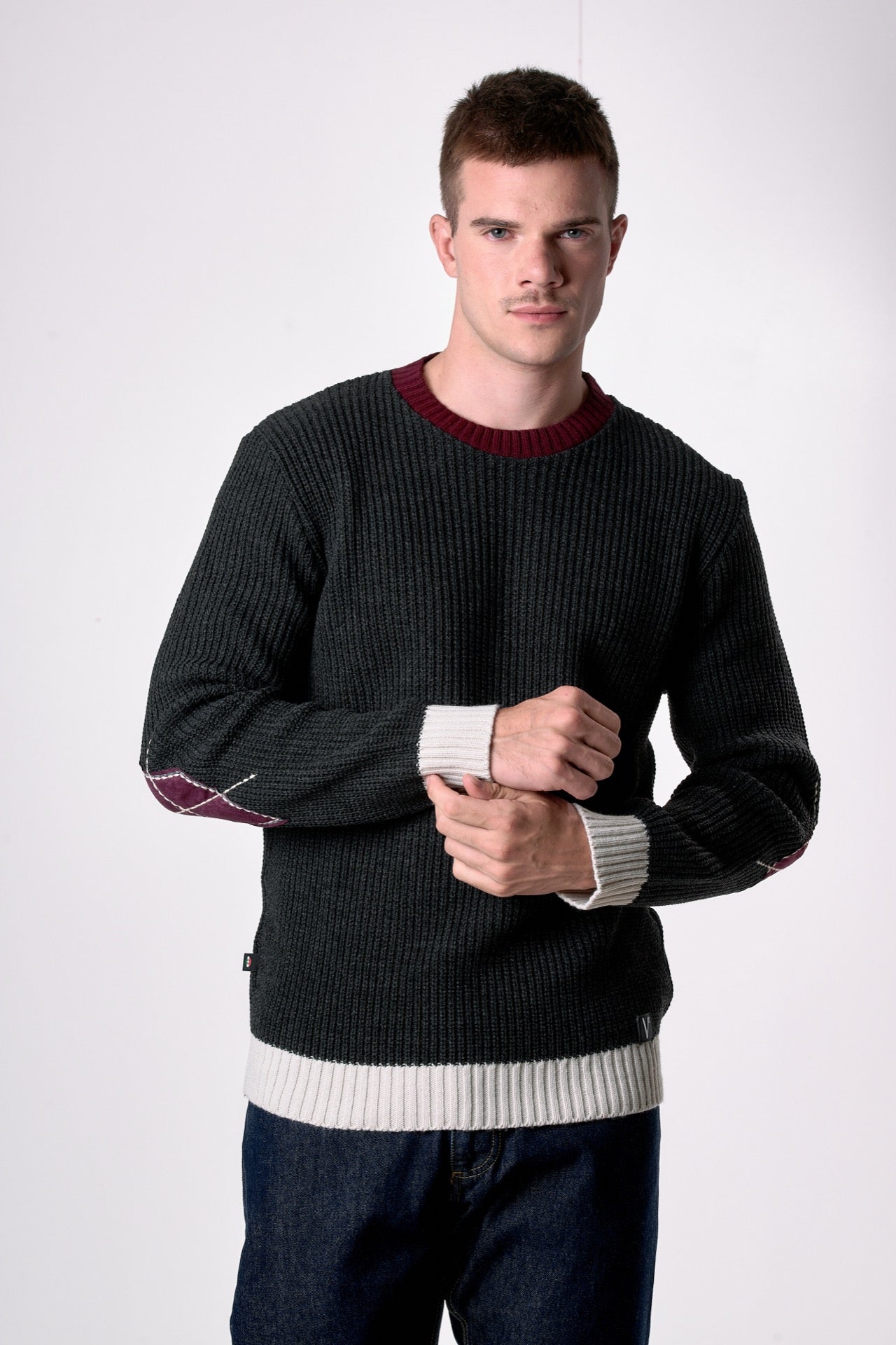 Maglione Girocollo Maglia Inglese tre colori con toppe scamosciate