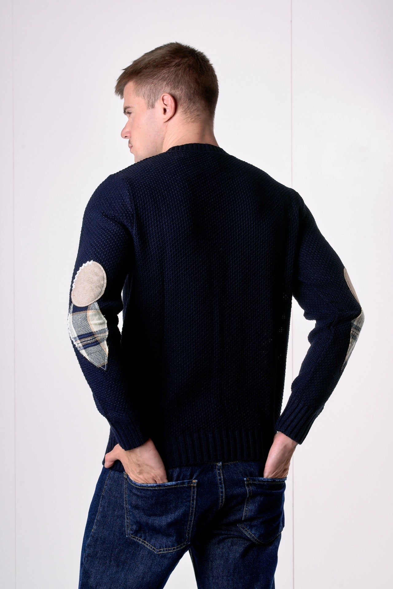 Maglione Girocollo punto riso Blu con Toppe Patchwork Ricamate con Tessuti V2