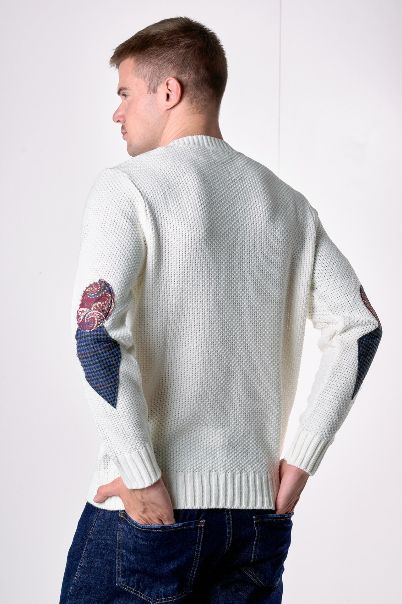 Maglione Girocollo punto riso Panna con Toppe Patchwork Ricamate con Tessuti V2