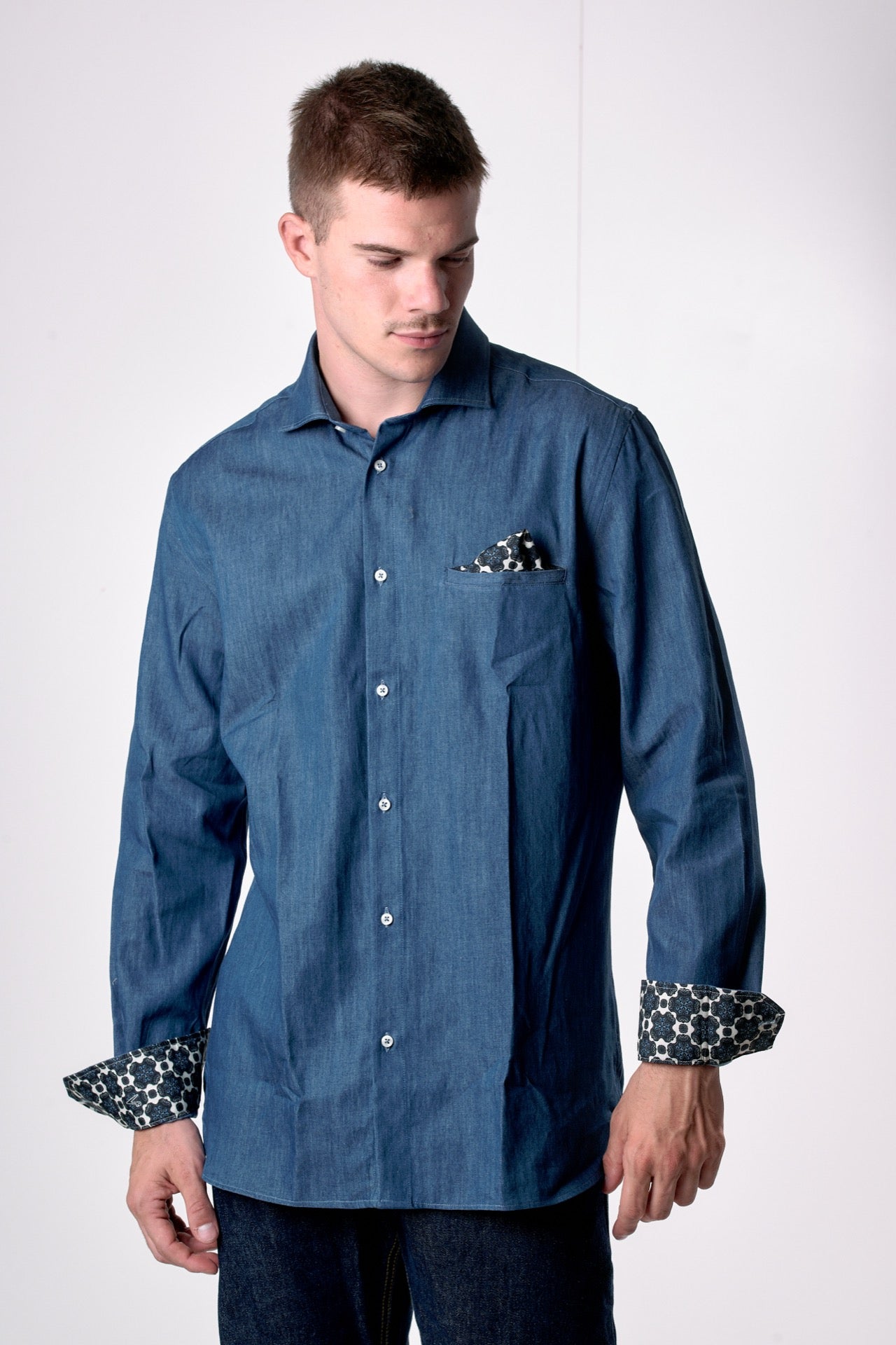 Camicia Jeans con pochette e dettagli in tessuto V2